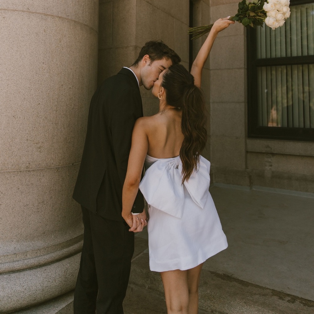 DISSH White Linen Bow Back Dress
